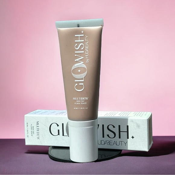 HUDA BEAUTY Other - Glowish Multi DEW Skin Tint
